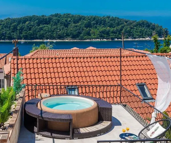 Villa Lizza
