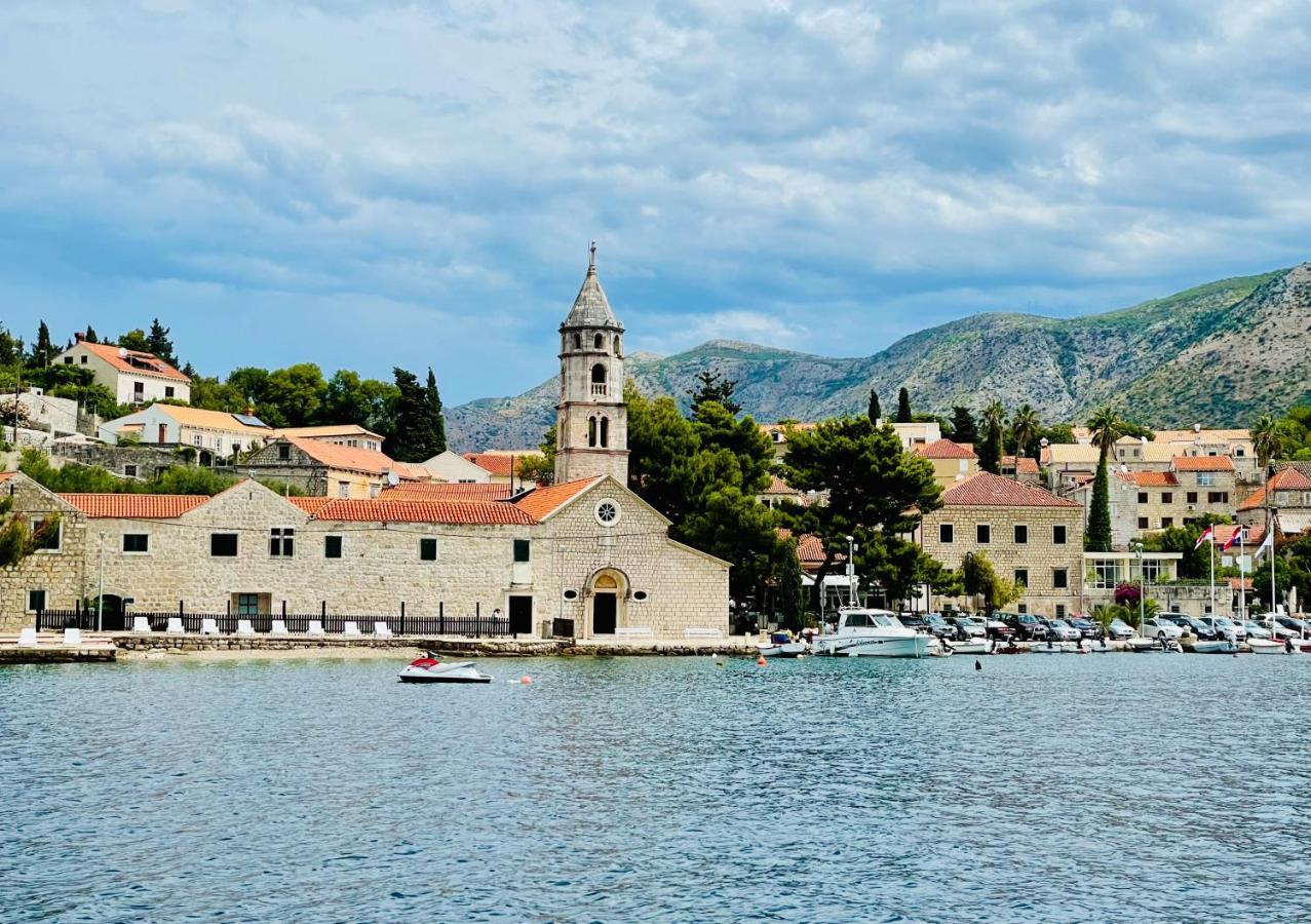 Lizza * Cavtat